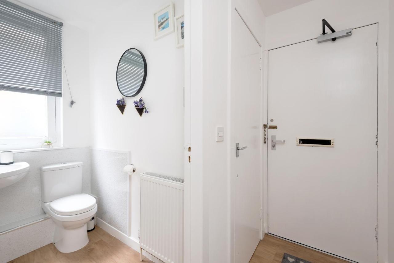 Cosy 1 Bedroom In The West End Эдинбург Экстерьер фото